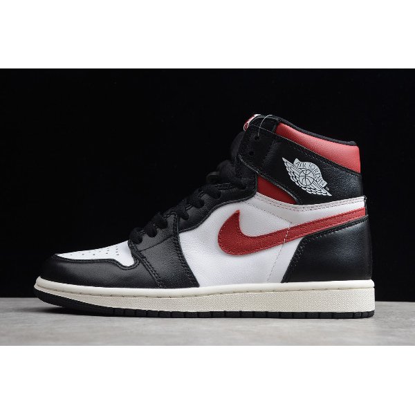 Nike Erkek Air Jordan 1 Retro High Og Kırmızı / Siyah Basketbol Ayakkabısı Türkiye - ZJEW94LM